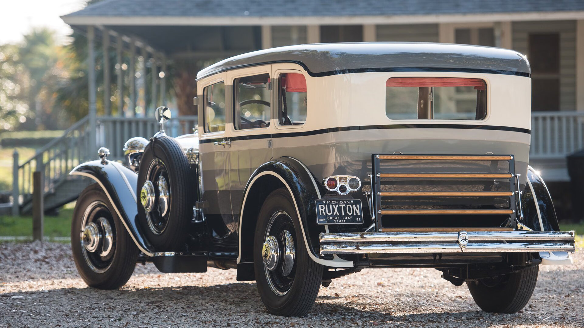 九游登录入口-西班牙成功举办国际马术大奖赛，吸引全球顶级骑手参赛。，西班牙骑术学校