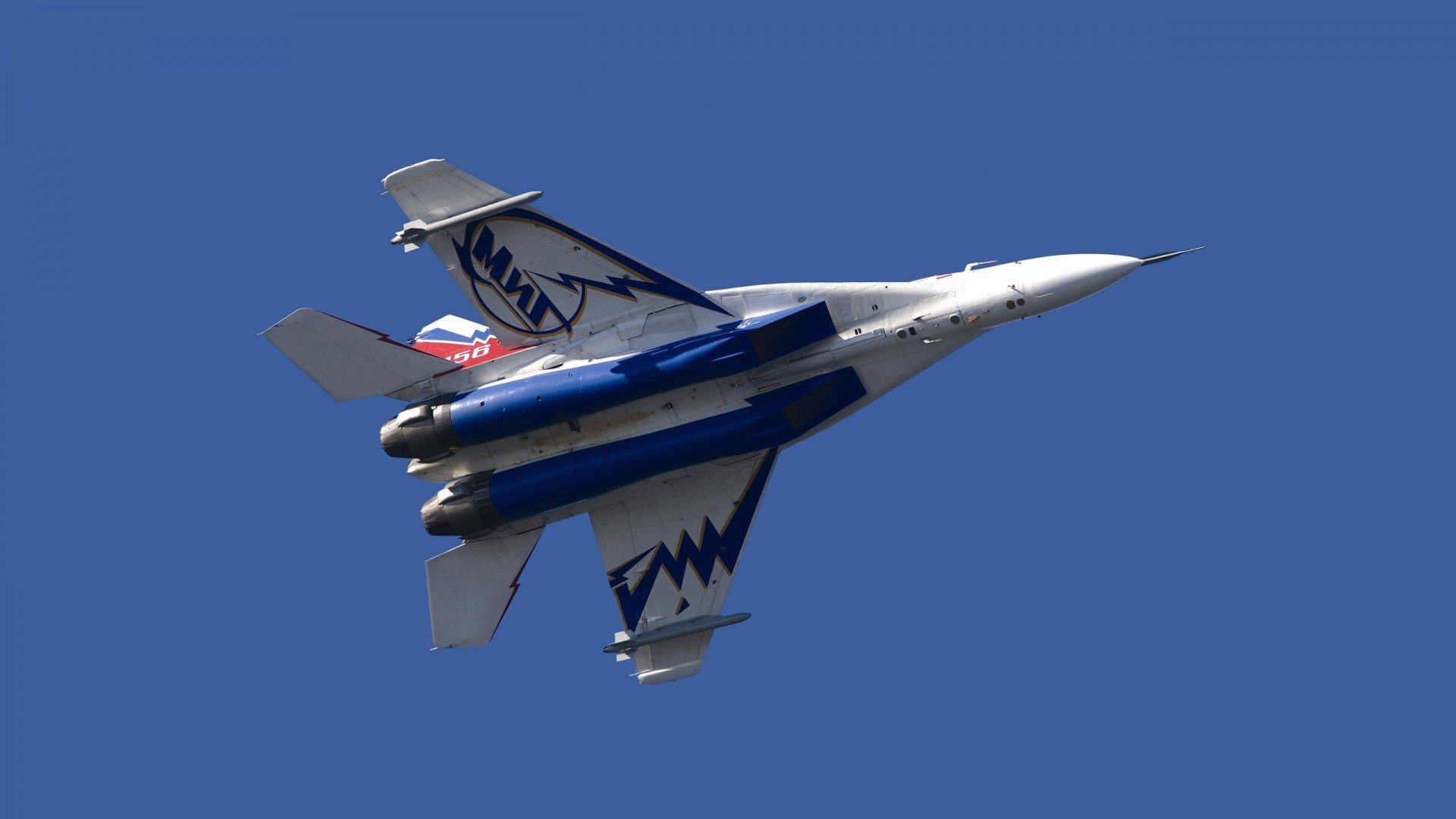 独霸德国_ 拜仁慕尼黑_完胜勒沃库森,拜仁慕尼黑vs勒沃库森 回放